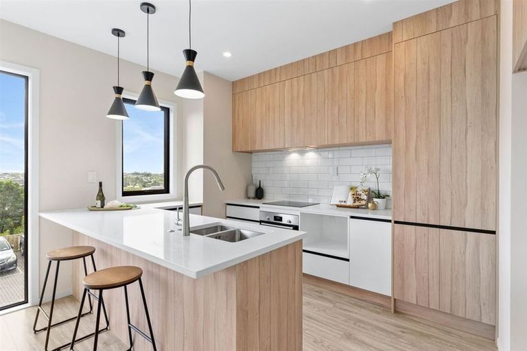 Photo of property in 15 Impatiens Lane, Massey, Auckland, 0614