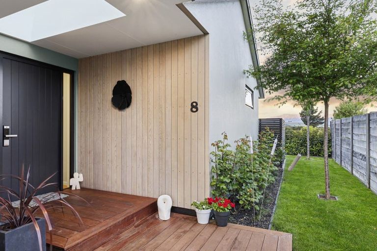 Photo of property in 8 Tahi Street, Albert Town, Wanaka, 9305