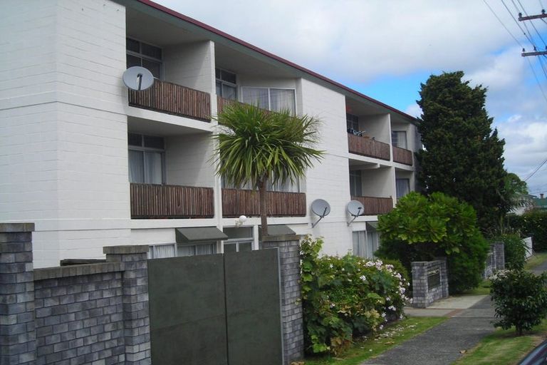 Photo of property in 7/12 Norfolk Street, Regent, Whangarei, 0112