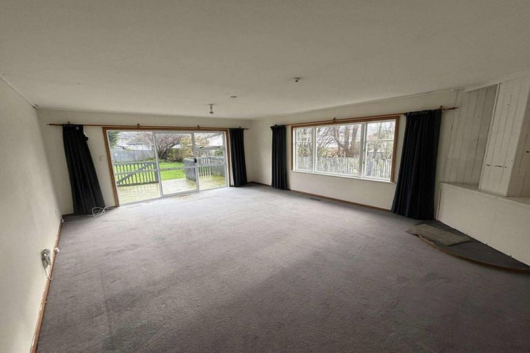 Photo of property in 167b Wainuiomata Road, Wainuiomata, Lower Hutt, 5014