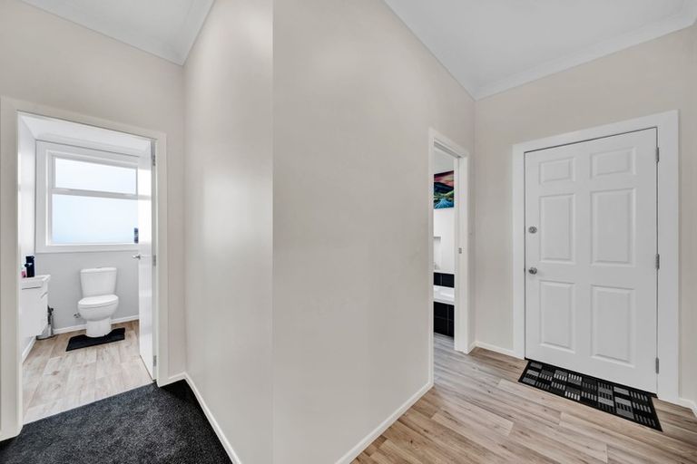 Photo of property in 14 Achilles Street, Stratford, 4332