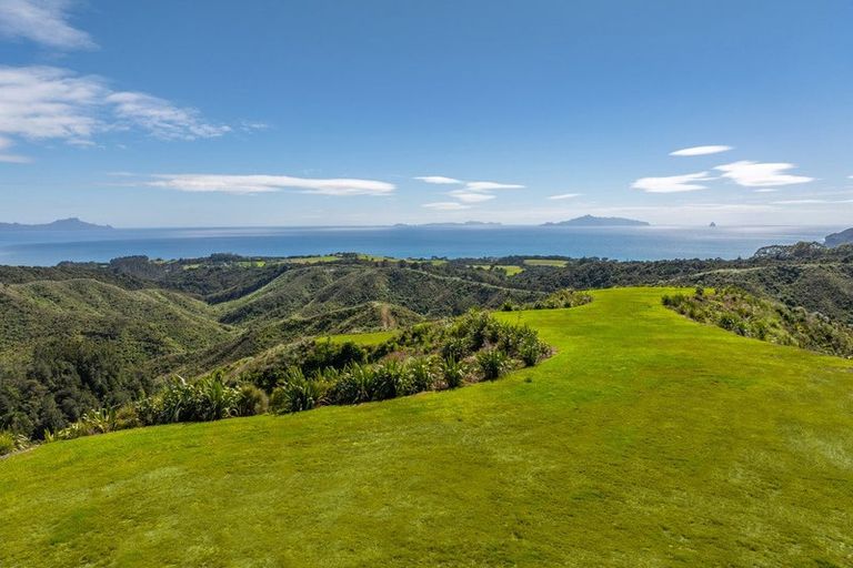 Photo of property in 477 Cullen Road, Waipu, 0582