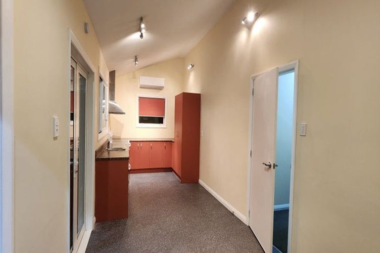 Photo of property in 30 Adelaide Street, Petone, Lower Hutt, 5012