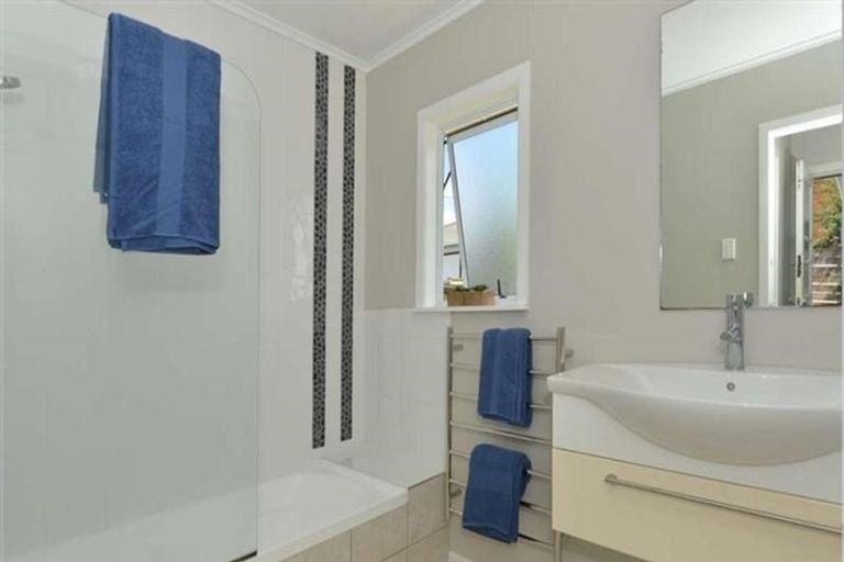 Photo of property in 69 Sherwood Road, Onerahi, Whangarei, 0110