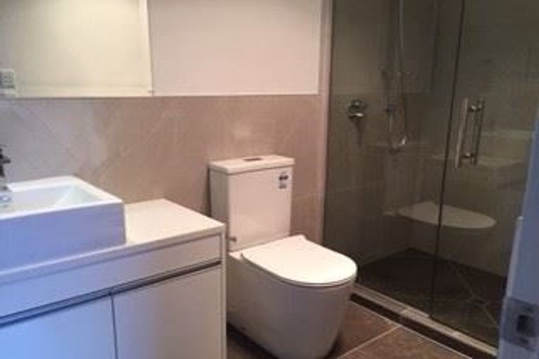 Photo of property in 101 Bordeaux Parade, Te Atatu South, Auckland, 0610