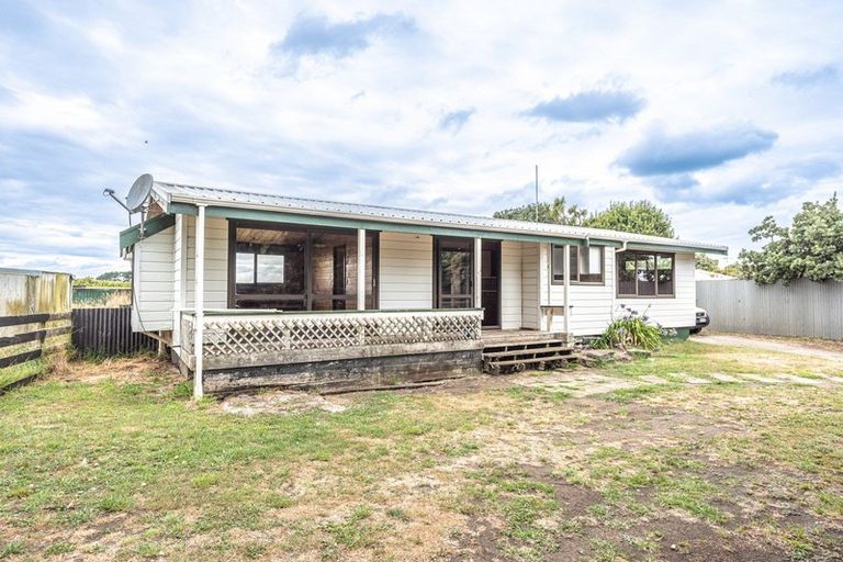 Photo of property in 15 Aranui Avenue, Castlecliff, Whanganui, 4501