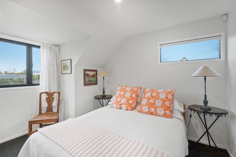 Photo of property in 1/124 Leinster Road, Merivale, Christchurch, 8014