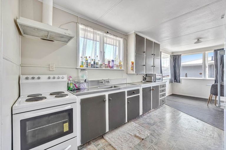 Photo of property in 17 Dawson Road, Otara, Auckland, 2023