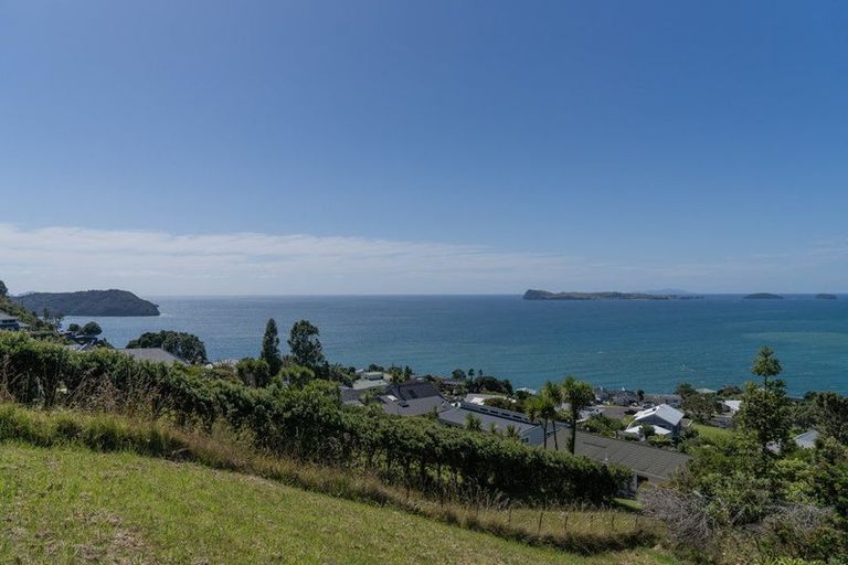 Photo of property in 279 Paku Drive, Tairua, 3508