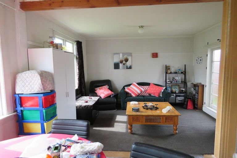 Photo of property in 10 Mace Street, Reefton, 7830