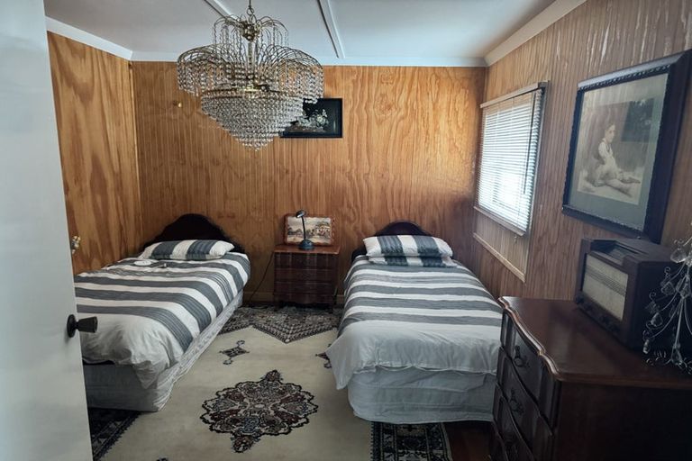 Photo of property in 41 Torkar Road, Clarks Beach, 2122