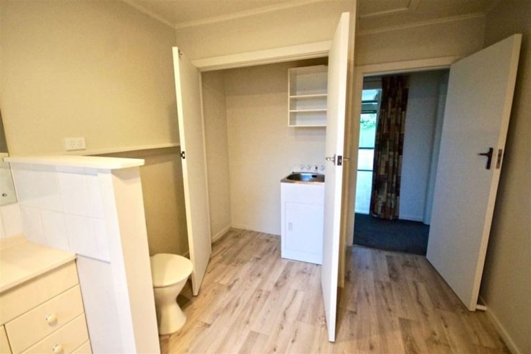 Photo of property in 7 Leslie Street, Waiau, 7332