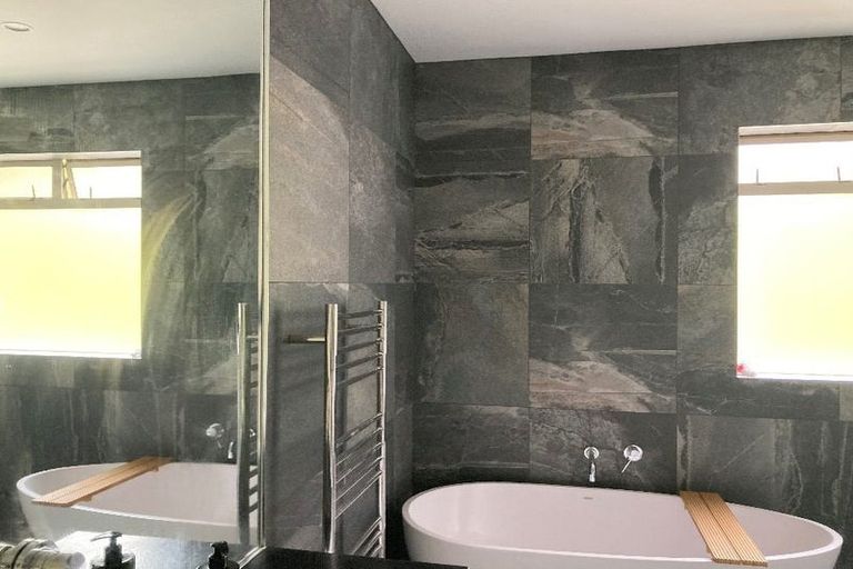 Photo of property in 378 Redoubt Road, Totara Park, Auckland, 2019
