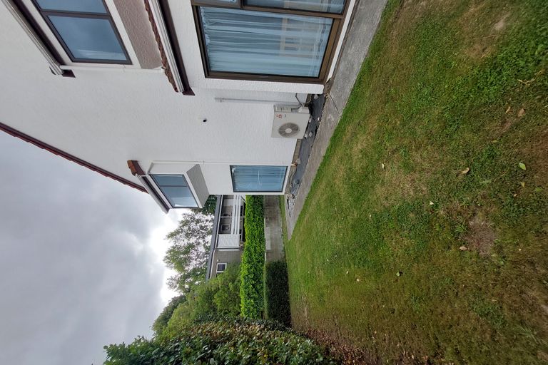Photo of property in 1/138 Waimairi Road, Ilam, Christchurch, 8041