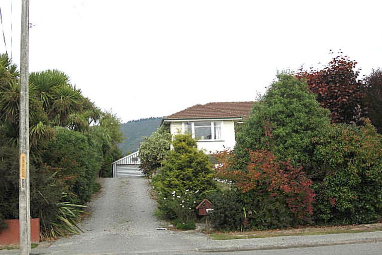 Photo of property in 45 Mill Road, Waimate, 7924
