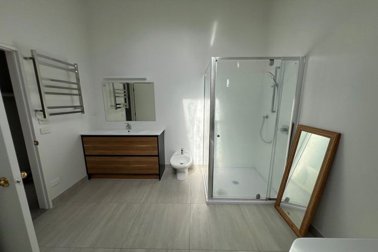 Photo of property in 9a Hamlin Road, Mount Wellington, Auckland, 1060