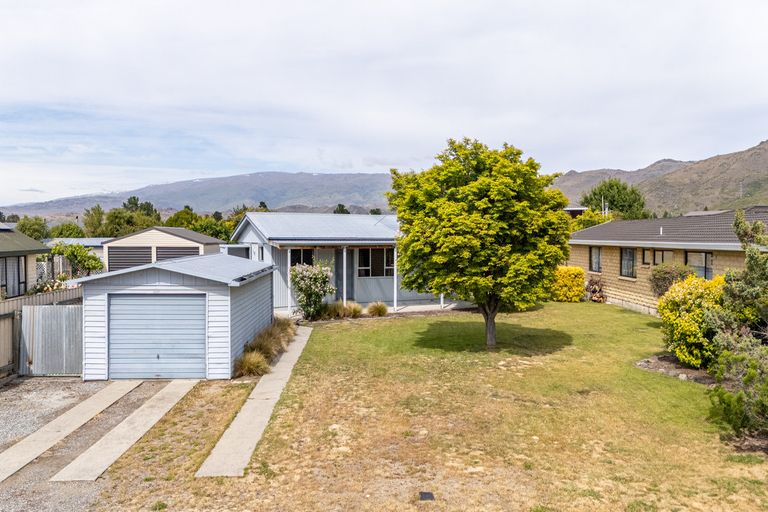 Photo of property in 111 Fache Street, Clyde, 9330