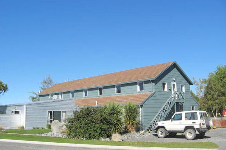 Photo of property in 75 Spaxton Street, Methven, 7730