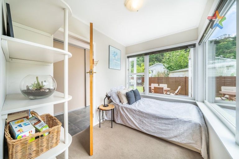 Photo of property in 34 Kiwi Street, Alicetown, Lower Hutt, 5010