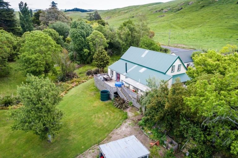 Photo of property in 2269 State Highway 2, Te Hauke, Hastings, 4178