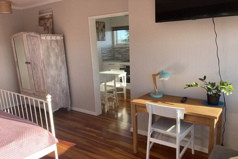 Photo of property in 60 Menin Road, Onekawa, Napier, 4110