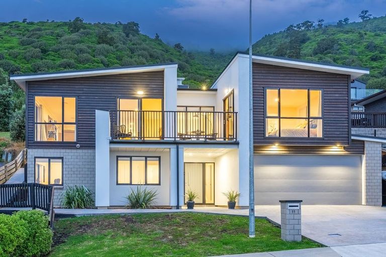 Photo of property in 11 Wilson Way, Waikanae, 5036