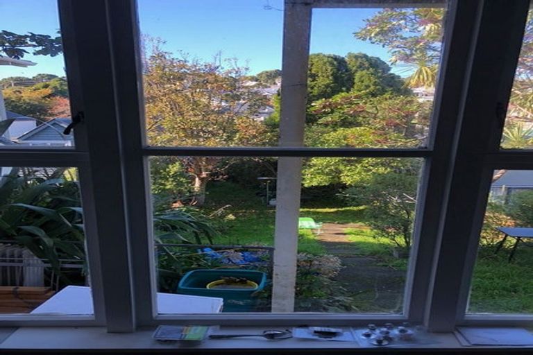 Photo of property in 1/139 Hataitai Road, Hataitai, Wellington, 6021