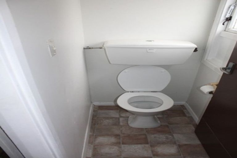 Photo of property in 134 Brockville Road, Brockville, Dunedin, 9011