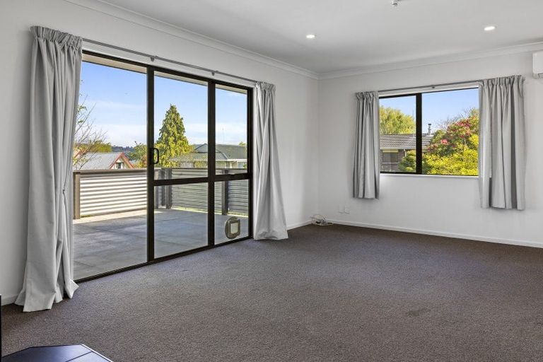Photo of property in 35 Grace Crescent, Richmond Heights, Taupo, 3330