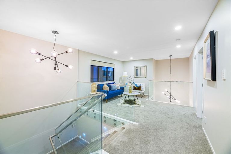 Photo of property in 18 Kano Way, Hobsonville, Auckland, 0616