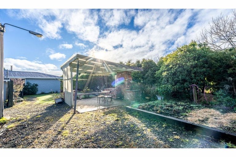 Photo of property in 165 Dunns Road, Otatara, Invercargill, 9879