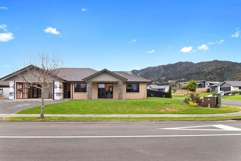 Photo of property in 24 Mary-ellen Place, Coromandel, 3506