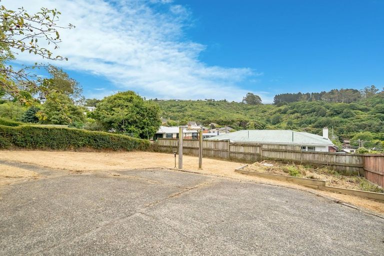 Photo of property in 92 Brockville Road, Glenross, Dunedin, 9011