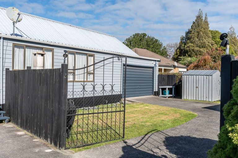 Photo of property in 25 Kentucky Crescent, Nawton, Hamilton, 3200