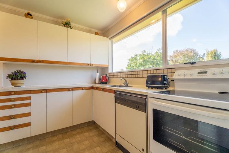 Photo of property in 48 Oriel Avenue, Tawa, Wellington, 5028