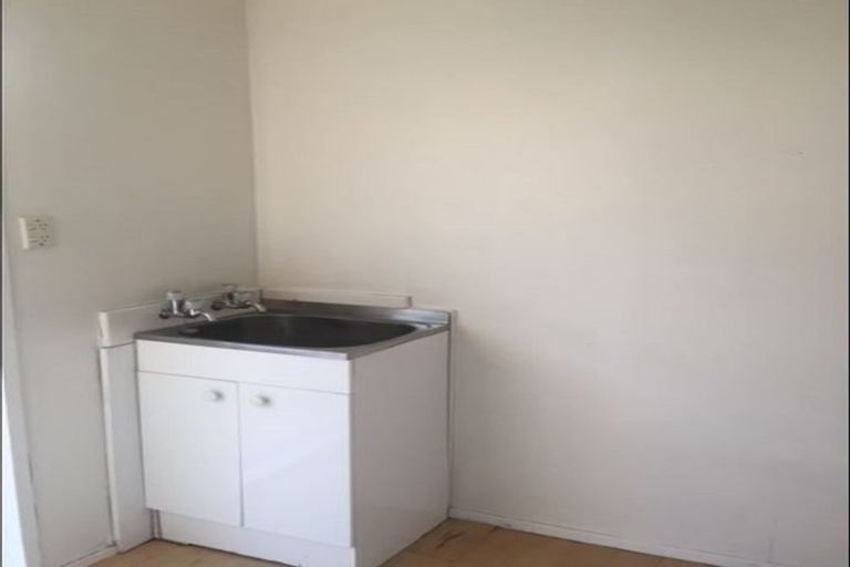 Photo of property in 66 Field Street, Silverstream, Upper Hutt, 5019