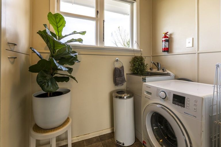 Photo of property in 65 Owen Street, Tikokino, Waipawa, 4273