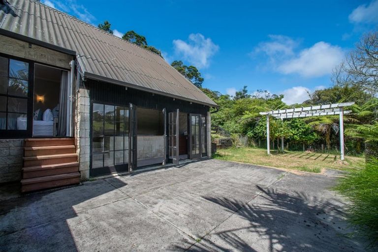 Photo of property in 1469 East Coast Road, Redvale, Albany, 0794