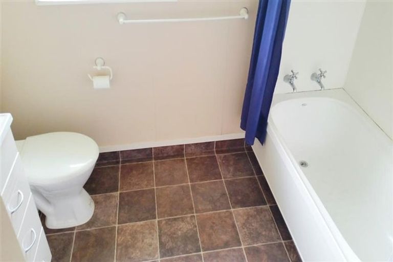 Photo of property in 2b Reeves Close, Fairview Downs, Hamilton, 3214