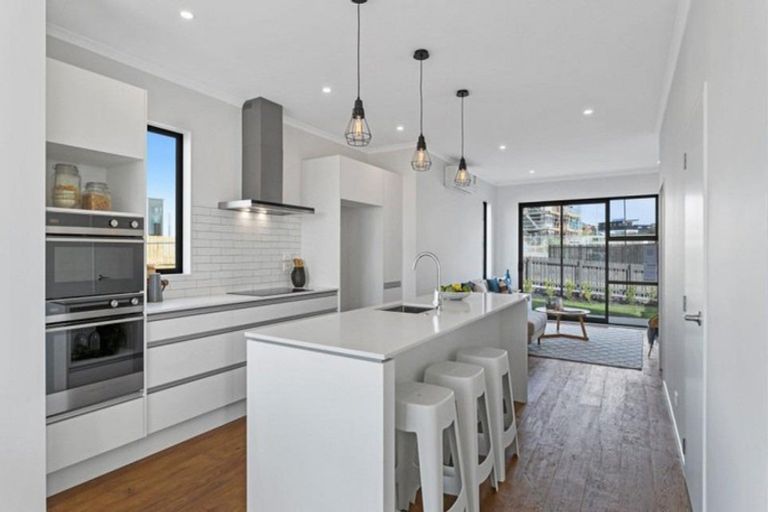 Photo of property in 40 Clark Road, Hobsonville, Auckland, 0616