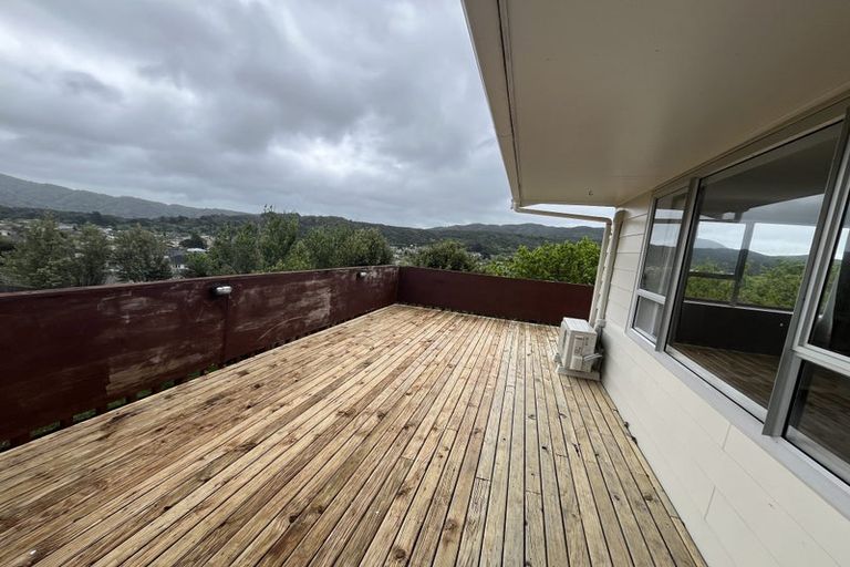 Photo of property in 18 Tyrone Grove, Wainuiomata, Lower Hutt, 5014
