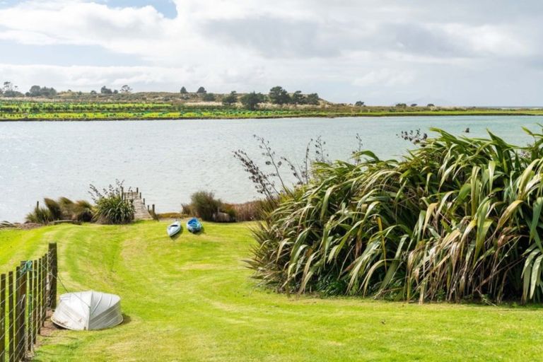 Photo of property in 4 Riverview Place, Waipu, 0582