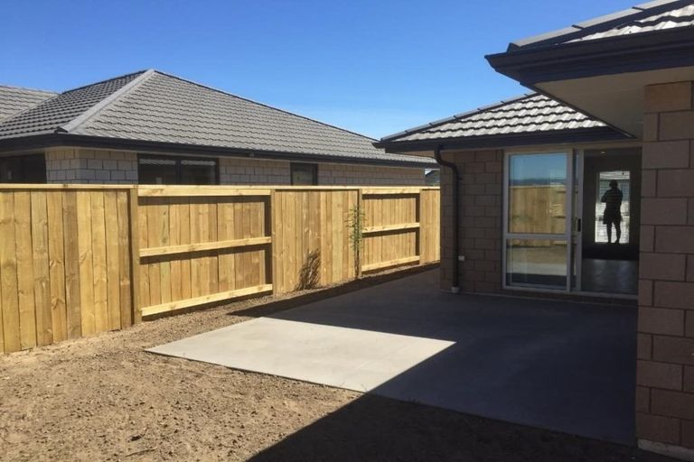 Photo of property in 10 Plate Lane, Papamoa, 3118