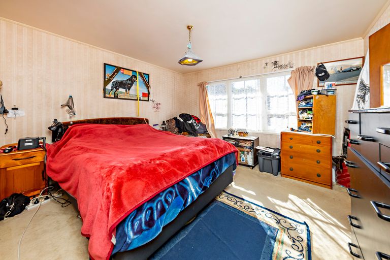 Photo of property in 58 Moncrieff Avenue, Clendon Park, Auckland, 2103