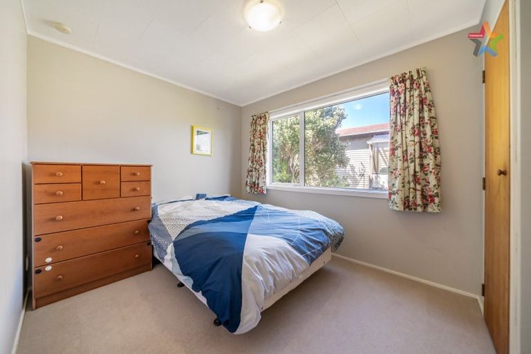 Photo of property in 4 Tarras Grove, Kelson, Lower Hutt, 5010