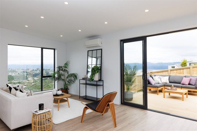 Photo of property in 12 Jaunpur Crescent, Broadmeadows, Wellington, 6035