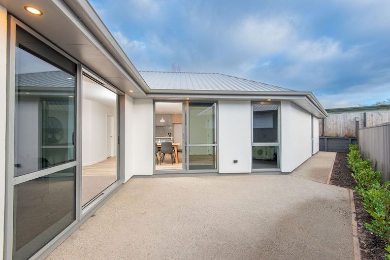 Photo of property in 5 Tapley Close, Halfway Bush, 9010