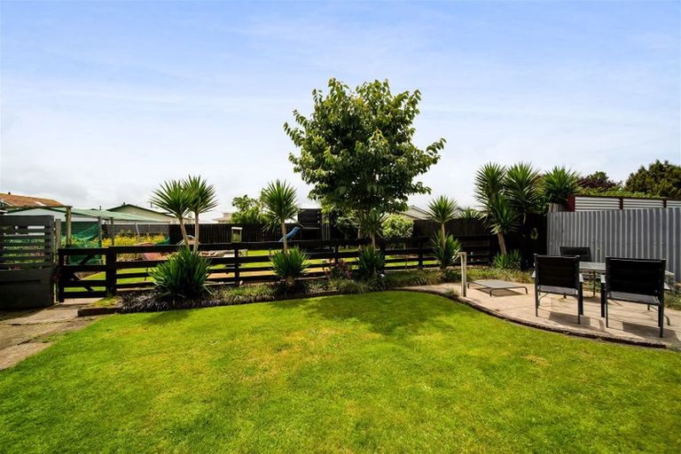 Photo of property in 20 Reid Avenue, Hawera, 4610