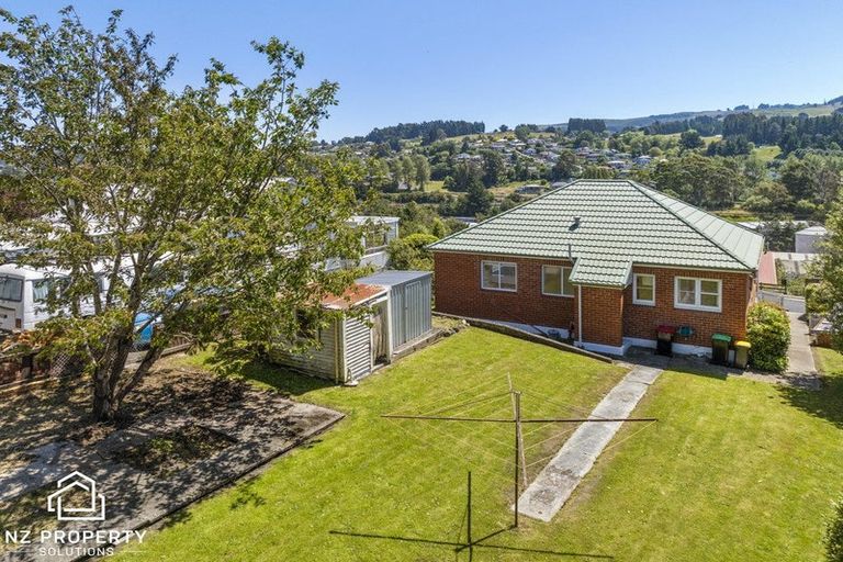 Photo of property in 13 Rennie Street, Green Island, Dunedin, 9018