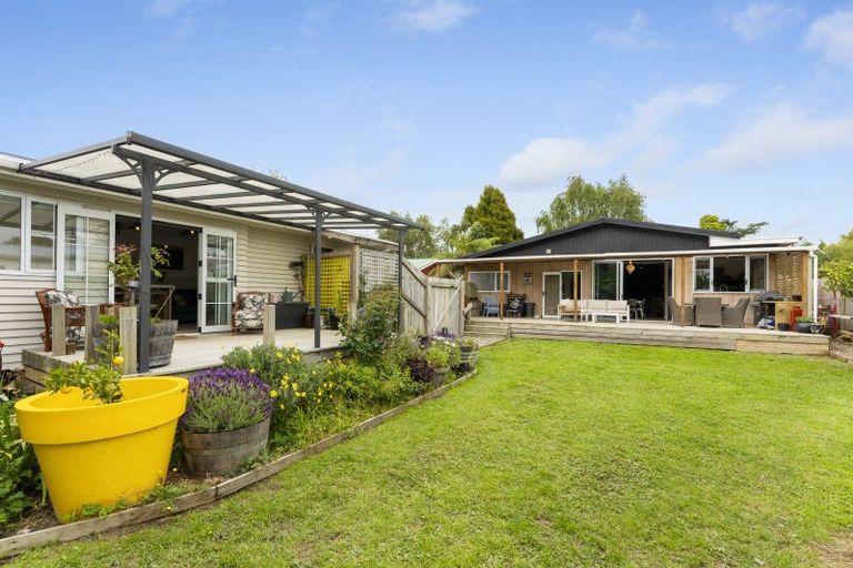 Photo of property in 24 Tararua Street, Pahiatua, 4910